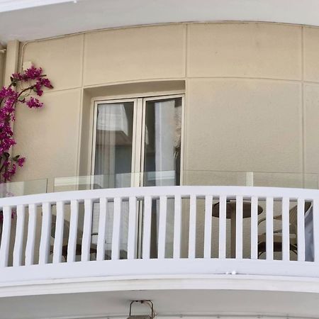 Golden City Center Suites Rhodes City エクステリア 写真