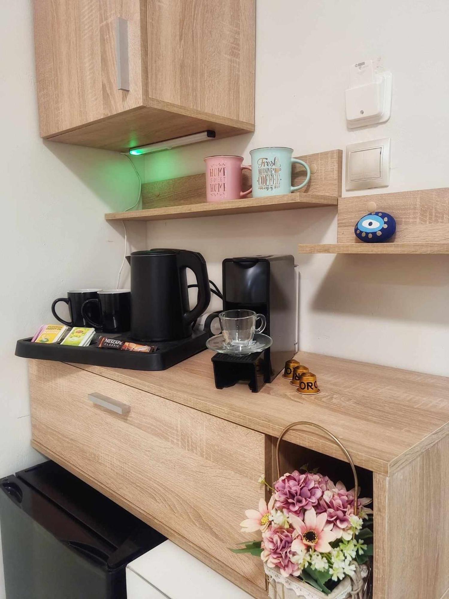 Golden City Center Suites Rhodes City エクステリア 写真