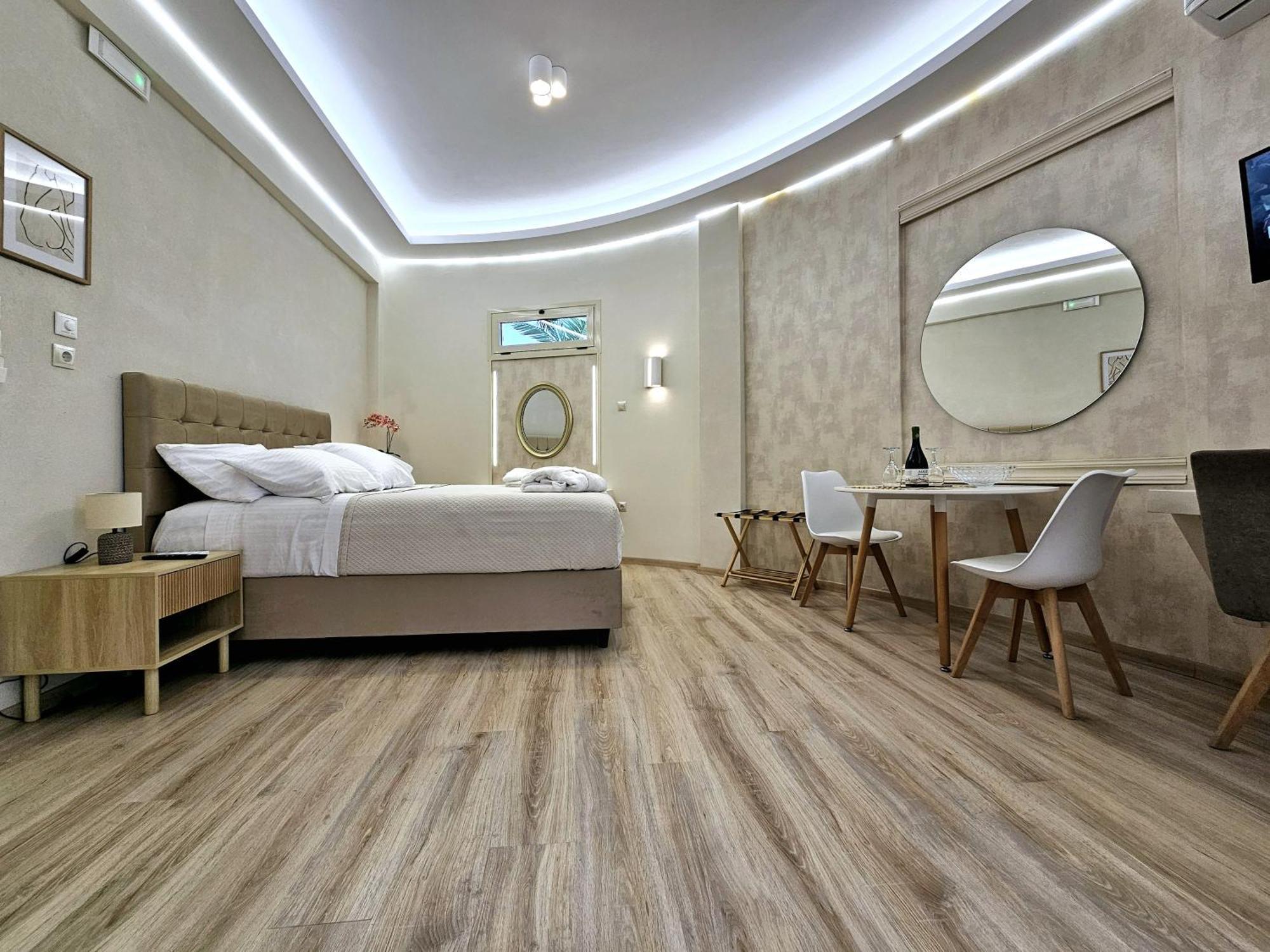Golden City Center Suites Rhodes City エクステリア 写真